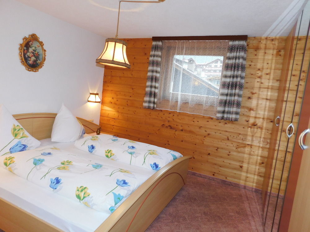 Gaestehaus Zugspitzblick Berwang Dış mekan fotoğraf